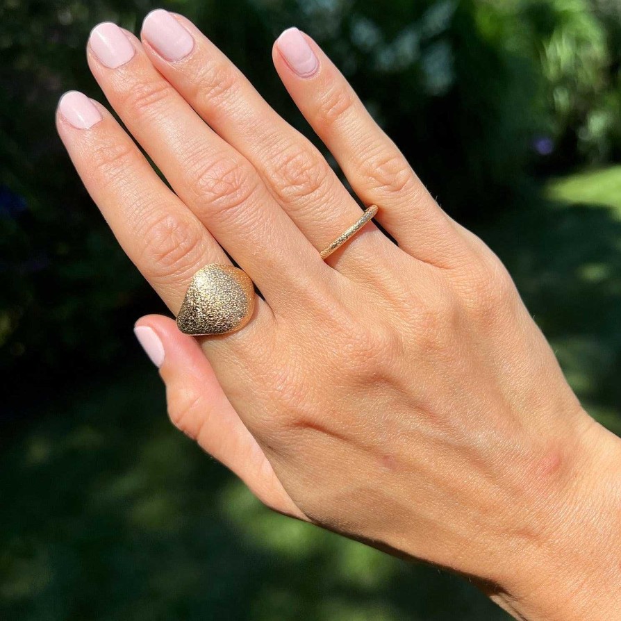 Rings Imperfect Grace | Braelynn Oval Signet Ring 14K Yellow Gold